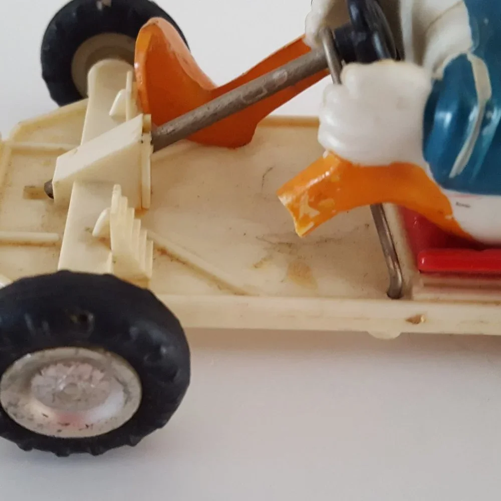 Vintage Disney Marx Plastic Friction Donald Duck Racing Kart”AS IS *FOR PARTS*